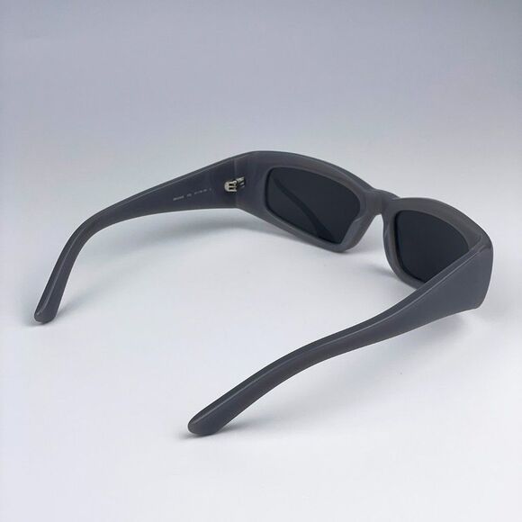 Balenciaga BB0266S 003 Sunglasses Grey Rectangle Unisex - Picture 10 of 13